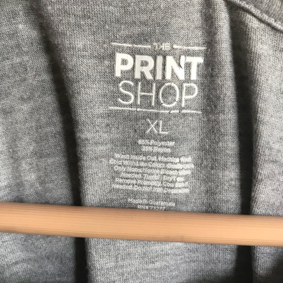 YASSS! Ringer Tee - Picture 2 of 4